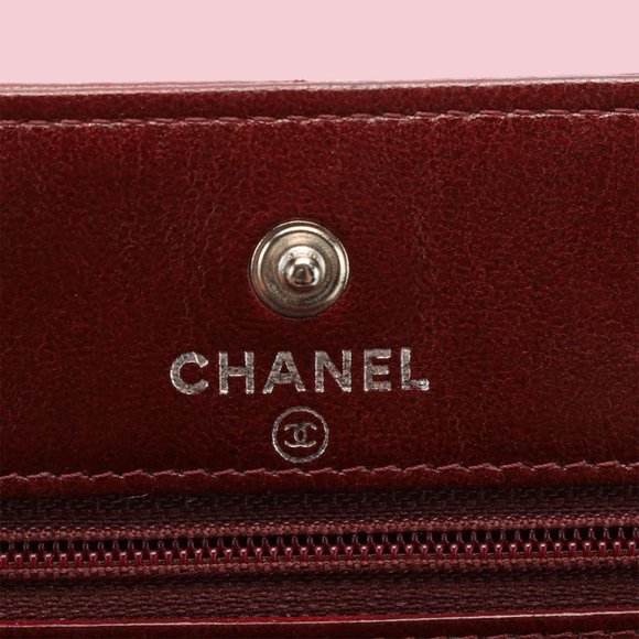 Chanel Burgundy Wallet on Chain in Quilted Lambskin - Picture 7 of 8